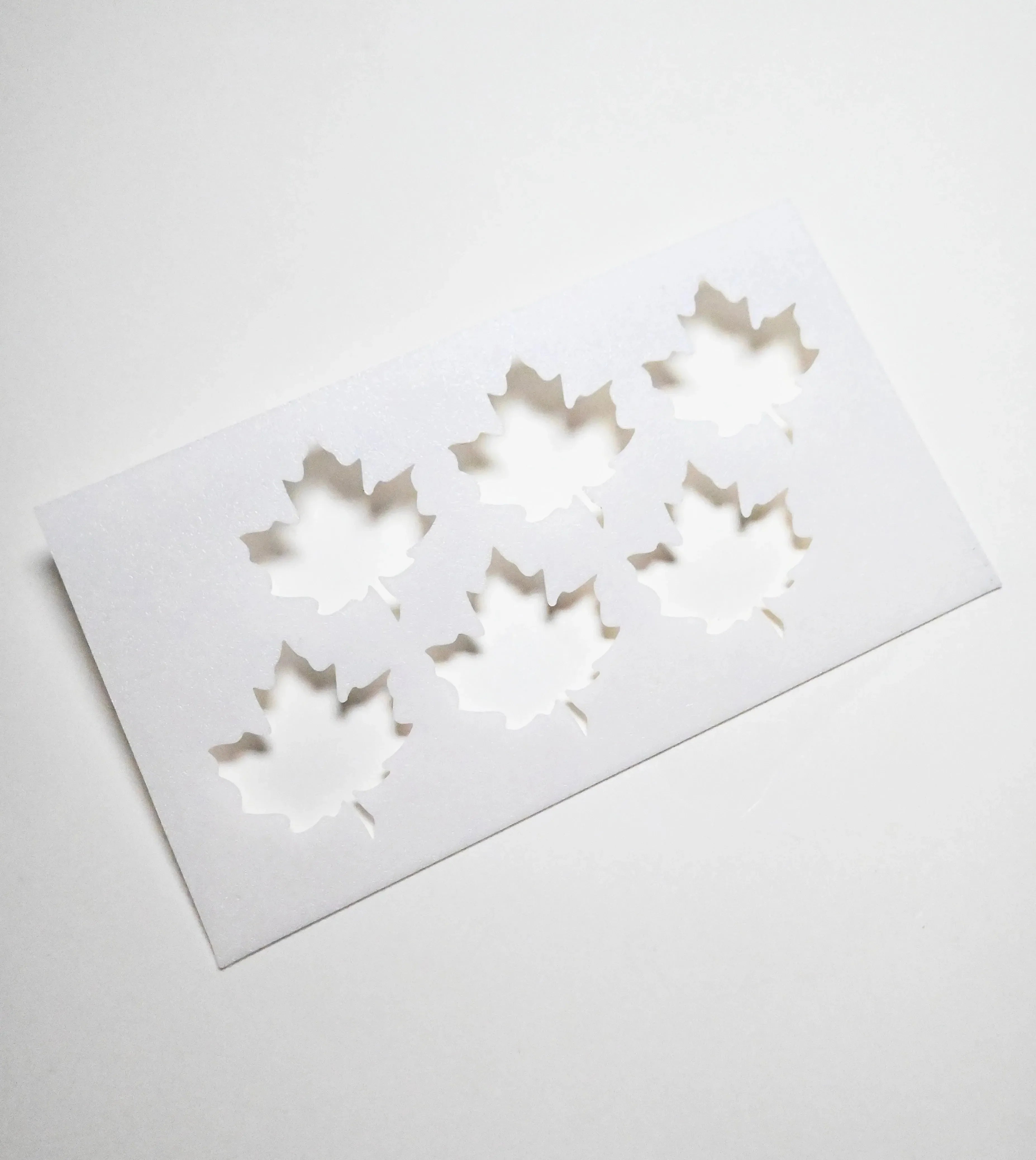MAPLE LEAF STENCIL-STENCILS-TBMOLDS UAE