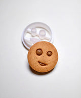 COOKIE CUTTER - SMILEY #4